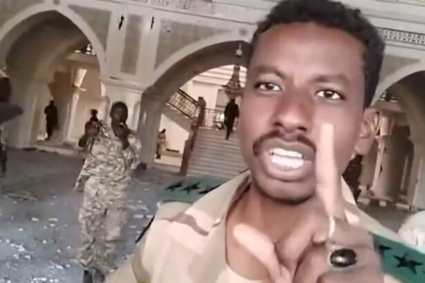 ce se intampla in sudan armata afirma ca detine controlul asupra palatului prezidential din khartoum lupte cu fortele paramilitare 67dd39e4c7ef5