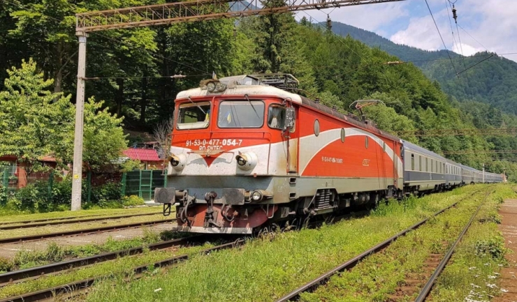 cfr calatori duminica 30 martie transportul feroviar de calatori trece la ora de vara 67e3a1343dde3
