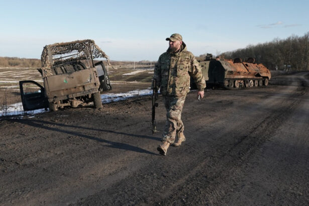 cinci militari ucraineni au fost condamnati in rusia la cel putin 15 ani de inchisoare pentru incursiunea in regiunea kursk 67daacd29a0a1