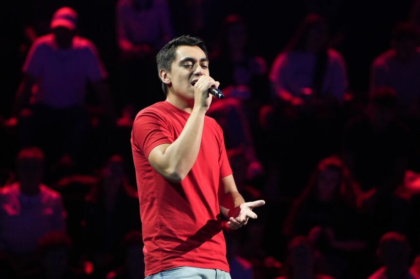 cine este robert olaru de la x factor 2025 ziua foreaza puturi si noaptea studiaza tata imi spunea sa ma las de muzica 67d43dad052bc
