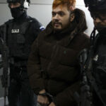 criminalul francez extradat din romania a vrut sa mituiasca politistii romani ca sa nu l aresteze suma uriasa pe care a oferit o 67c8965748559
