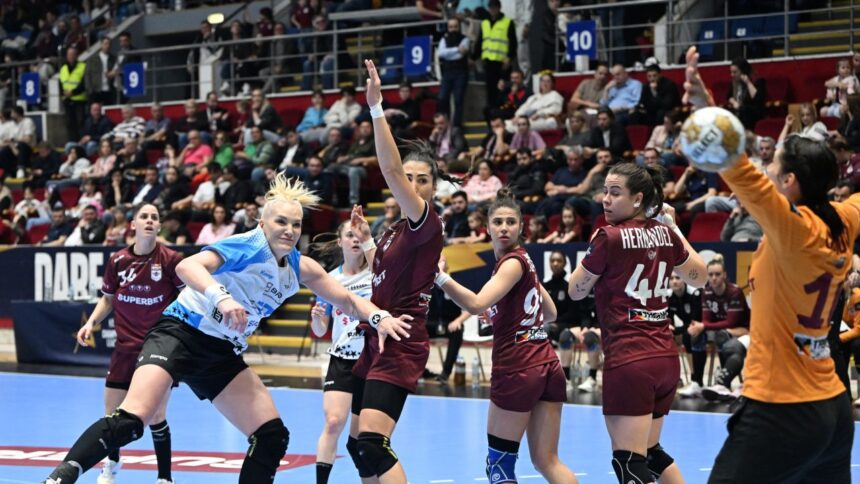 crina pintea a spus tot ce a simtit dupa rapid csm bucuresti 24 34 in liga campionilor la handbal feminin 67dfc0d7dea8e