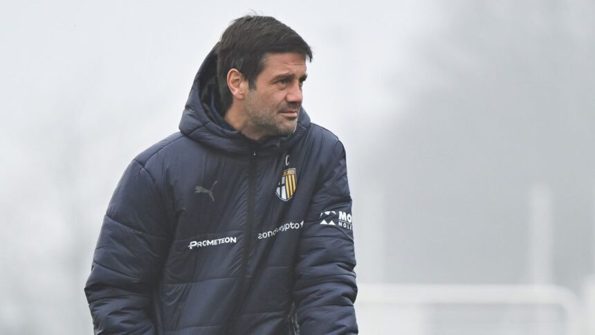 cristi chivu ridicat in slavi de legendarul goran pandev este antrenorul potrivit pentru parma 67e588aa9ccd2