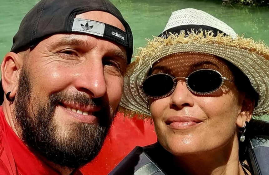 cum a fost surprinsa anca turcasiu alaturi de iubitul calin serban dupa ce s au intors din vacanta exotica de doua luni fericirea are ochii vostri 67d1384e1dd2b