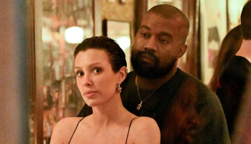 de ce bianca censori accepta sa fie pusa in ipostaze stanjenitoare de catre kanye west familia o indeamna sa divorteze 67c2ec7979a9b