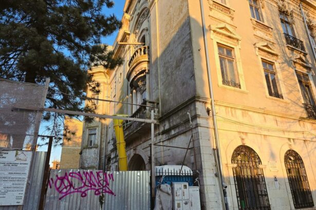doua monumente istorice tot mai aproape de finalizarea lucrarilor de reabilitare hotel intim si casa manicatide 67d4c317b1531