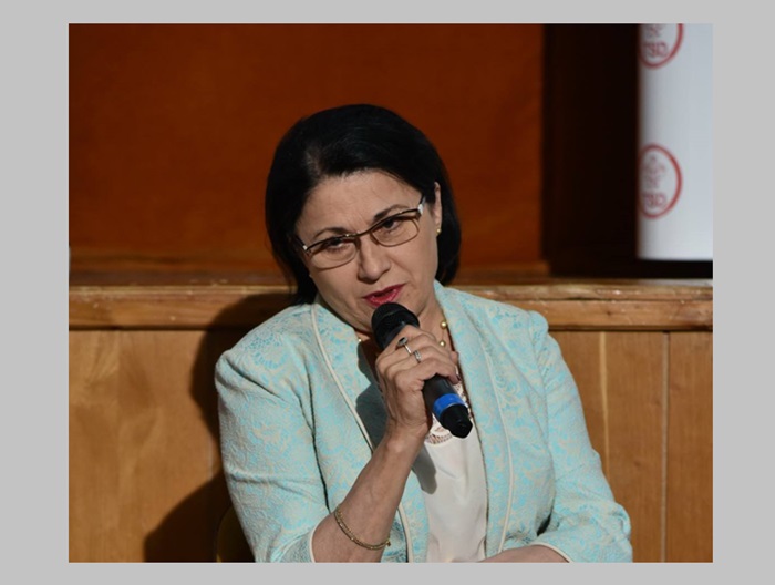 ecaterina andronescu in asteptarea verdictului de la constanta in procesul cu academia oamenilor de stiinta miza procesului este conducerea institutiei 67d6c720bf4d1
