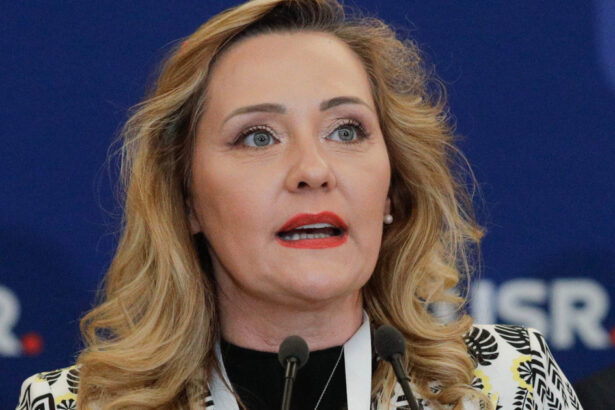 elena lasconi despre cum ar aborda relatia cu trump cu diplomatie cu curaj cu privit in ochi si cu umor uneori 67d6a71c62b42