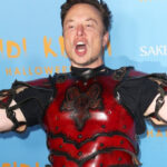 elon musk vrea sa salveze civilizatia occidentala de empatie se vede pe sine ca pe un supererou care isi asuma riscuri 67ca7e9f27062