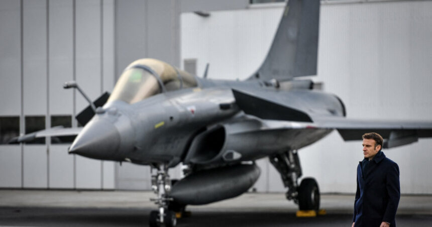 emmanuel macron armata franceza va spori si accelera comenzile de noi avioane multirol rafale 67d9a14c0de77