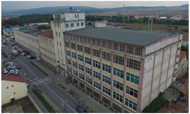 fabrica de ciorapi ciserom din sebes se inchide compania a fost cumparata de un investitor angajatii sunt in preaviz 67c564792a643