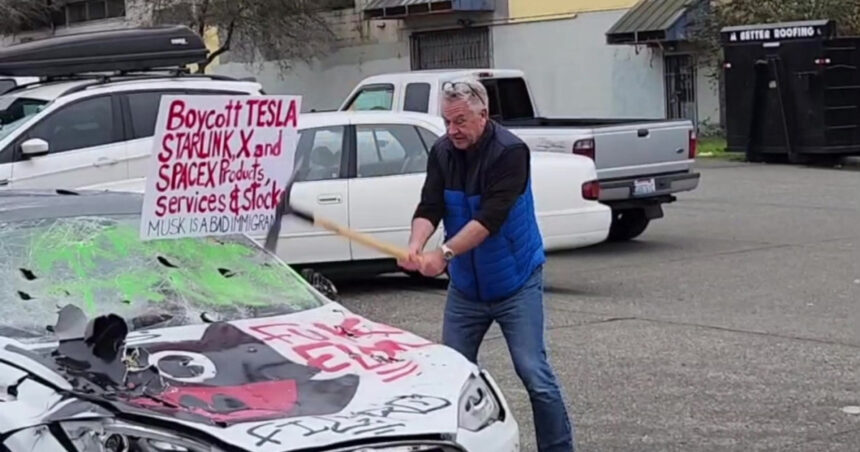 FBI intervine în sprijinul lui Elon Musk. Agenția a creat o divizie specială pentru a combate „terorismul intern” împotriva Tesla. 1 fbi sare in ajutorul lui elon musk agentia a facut o divizie speciala care vizeaza terorismul intern anti tesla 67e28ea4935a1