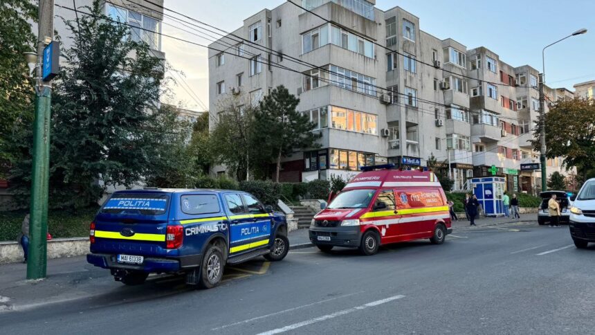 femeie de 65 de ani lovita de masina in timp ce traversa bulevardul tomis soferul are 73 de ani 67e19255af15a