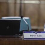 fostul ministru spitalizat i s a facut rau in timp ce se afla la volan 67eadae83a615