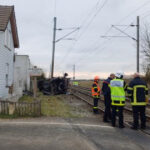 foto doi soldati francezi au murit dupa ce masina in care se aflau a fost lovita de un tren la o trecere la nivel cu calea ferata 67d82c2d7d2f2