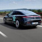 foto dupa alb rosu si galben mercedes introduce o noua culoare la luminile masinilor 67cc571dec18d