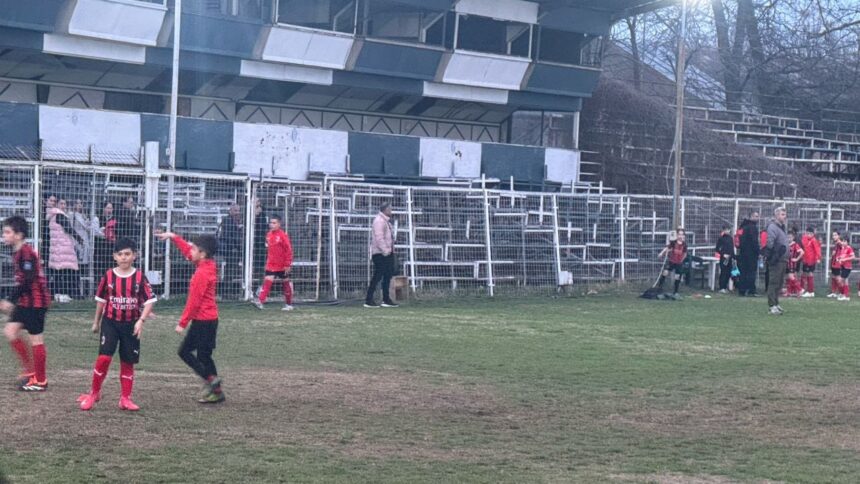 foto exclusiv paragina cum arata in 2025 stadionul care i a lansat pe danciulescu sabin ilie si sorin cartu vai mama lor 67e31df85b296