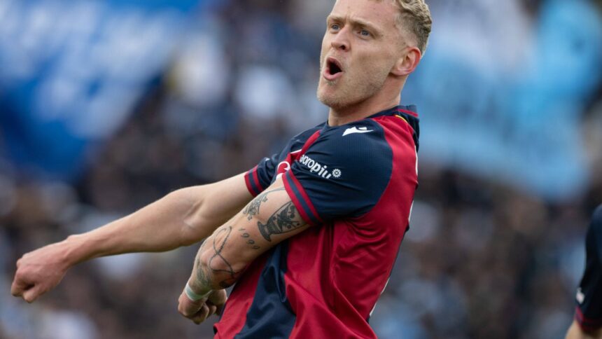 foto parca e muscat de un zombie odgaard a jucat cu o cicatrice oribila pe ceafa explicatia danezului 67ea92f3589d3