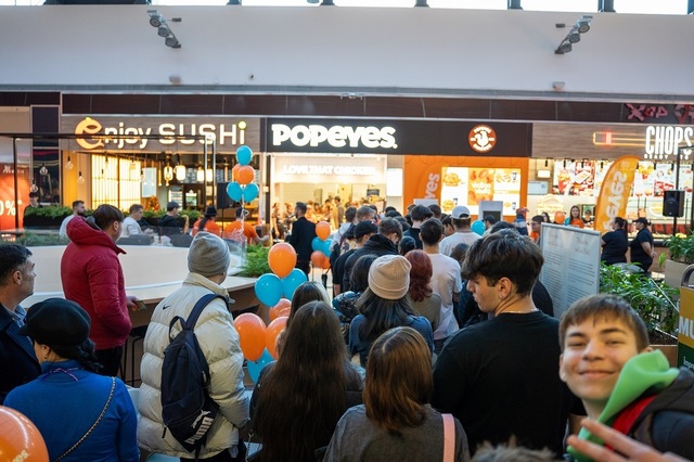 foto popeyes deschide primul restaurant din 2025 la iasi 67dd112573ee0