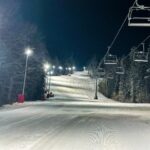 foto schi nocturn in poiana brasov 67c2afd562974