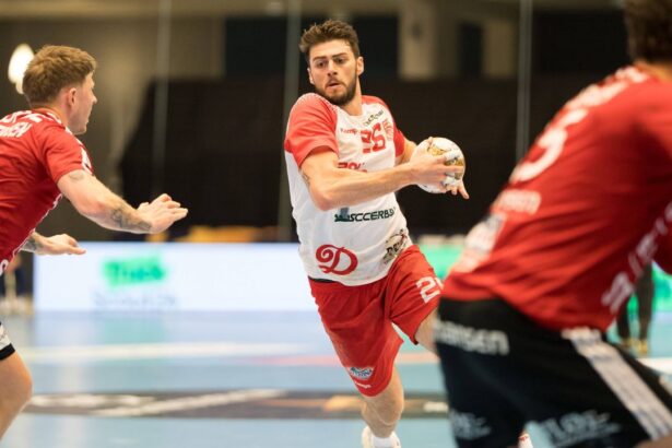 foto si video dinamo si a aflat adversara pentru locul din sferturile de finala din champions league 67ca8ff870c48