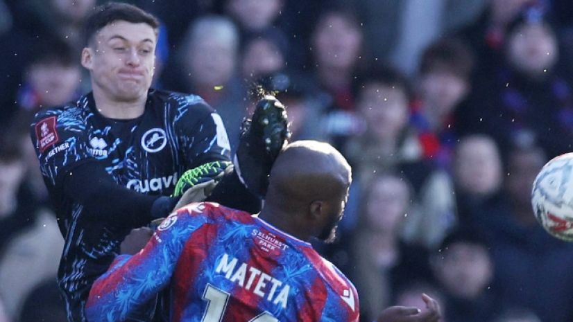 foto si video intrare criminala in crystal palace millwall din fa cup golgheterul jean philippe mateta a avut nevoie de 25 de puncte de sutura 67c429d5abfe0