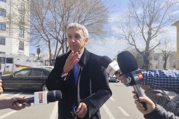 foto video dan diaconescu tot un zambet la instanta din constanta dupa anularea sentintei de 8 ani v am spus de acum 2 ani ca totul a fost o inscenare 67e2930802e87