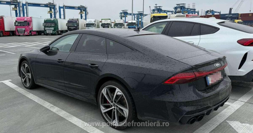 galerie foto doua masini de lux de peste 200 000 de euro cu acte si numere false descoperite in portul constanta unde urmau sa fie exportate 67dbebf623209