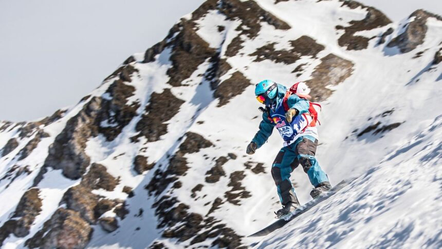 galerie foto red bull oslea hike ride 2025 130 de rideri un singur munte o provocare unica 67ceb23e5c5ea