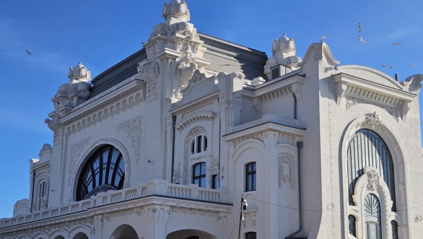 galerie foto renasterea cazinoului din constanta ceremonia de predare a bijuteriei arhitecturale catre primarie deschiderea va fi pe 21 mai 67e3dfa97ee47