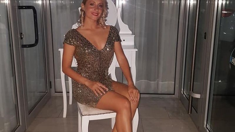 galerie foto romanca alina pesu delegata la meciul barcelonei din sferturile champions league 67da8c38abdb6