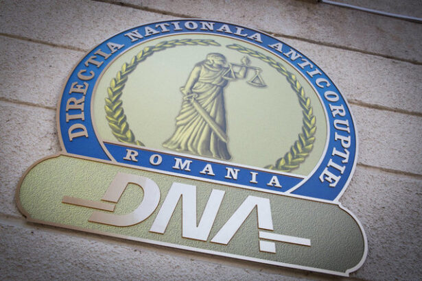 grindeanu afirma ca unii angajati ai portului constanta anchetati de dna au intrat in concediu odata cu renegocierea si in momentul in care exista prima sentinta vor zbura toti din administratie vo 67c6ea91b6b9e