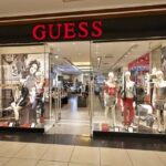 guess unul dintre cei mai mari retaileri de moda din lume dar lovit de covid oferta neasteptata de preluare din partea proprietarului toys r us 67e1f1a870bd7