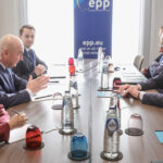 ilie bolojan intalnire cu seful ppe si cu viitorul cancelar al germaniei la bruxelles temele discutiilor cu cei doi lideri politici 67c976e501a4c