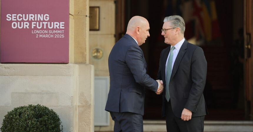 ilie bolojan participa astazi la videonconferinta convocata de premierul britanic keir starmer o continuare a summitului de la londra 67d518c0619e3