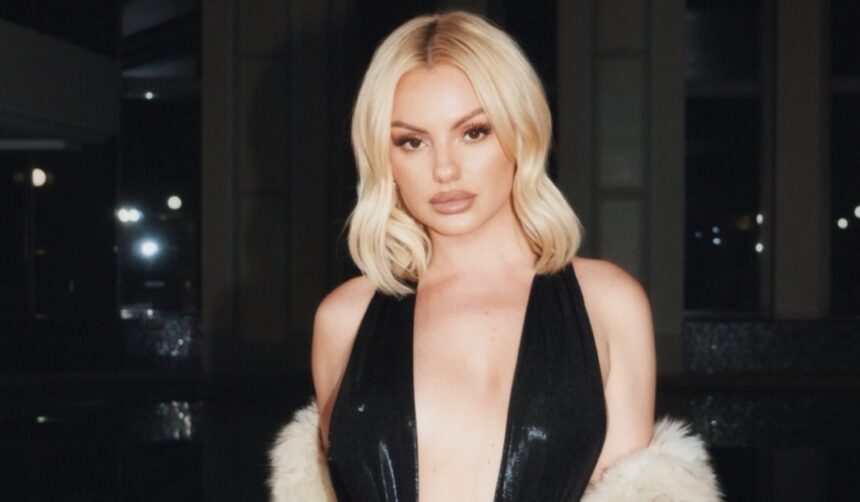 imaginea cu care alexandra stan si a pus fanii pe jar sarcina usoara cum a aparut artista 67d8323d18ef6