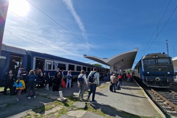 in acest week end romania trece la ora de vara cum va fi afectata circulatia trenurilor pe raza de competenta a regionalei cf infrastructura constanta 67e50c0db26cd