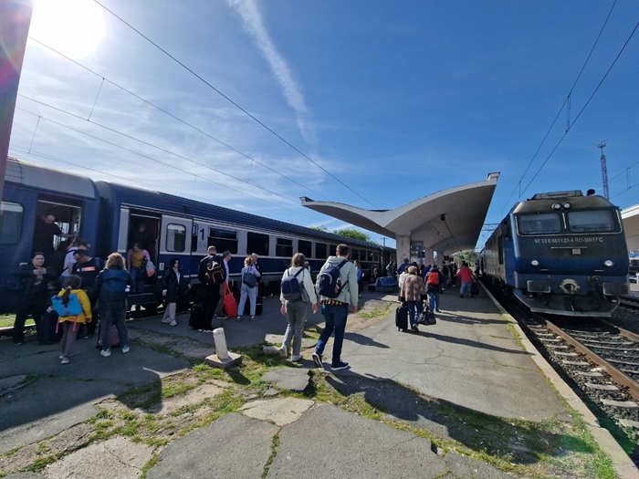 in acest week end romania trece la ora de vara cum va fi afectata circulatia trenurilor pe raza de competenta a regionalei cf infrastructura constanta 67e50c0db26cd