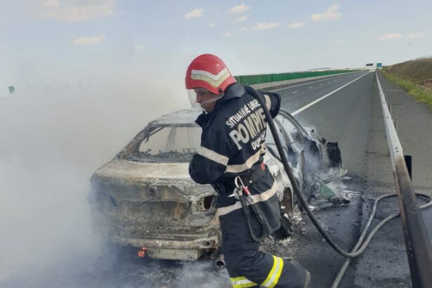 incendiu pe a2 autostrada soarelui un autoturism a luat foc intre medgidia si constanta intervin pompierii 67d80377ac6b2