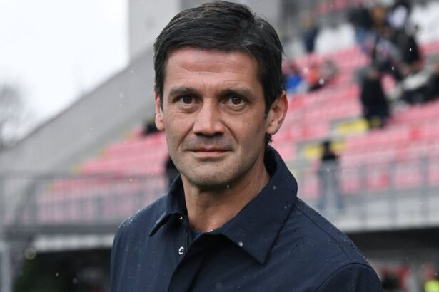 italienii s au lamurit dupa o luna cu cristi chivu la parma 67db03b15ebd0