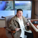 kim jong un a supervizat lansarea celei mai noi rachete antiaeriane a coreei de nord in timpul exercitiului militar coreea de sud sua 67dd2873ad17f