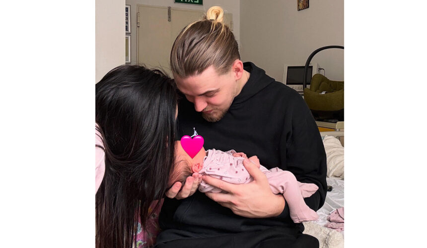 larisa iordache si cristian chirita si au adus fetita acasa o noua aventura incepe in trei 67c5f0e9f2061