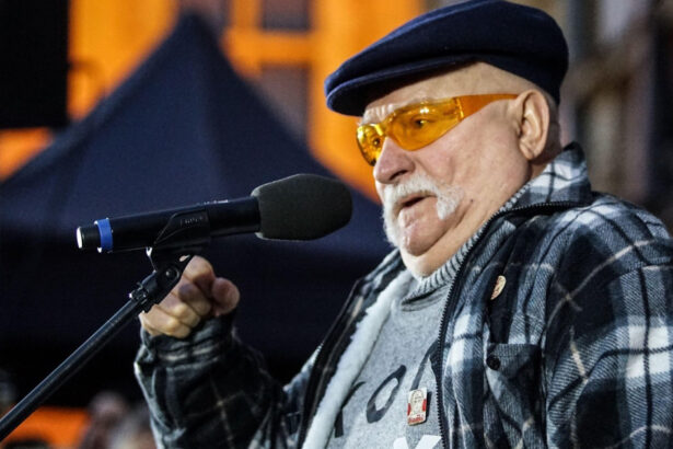 lech walesa scrisoare cu dezgust catre donald trump cearta din biroul oval ne a amintit de interogatoriile securitatii 67c5b3eeca64f