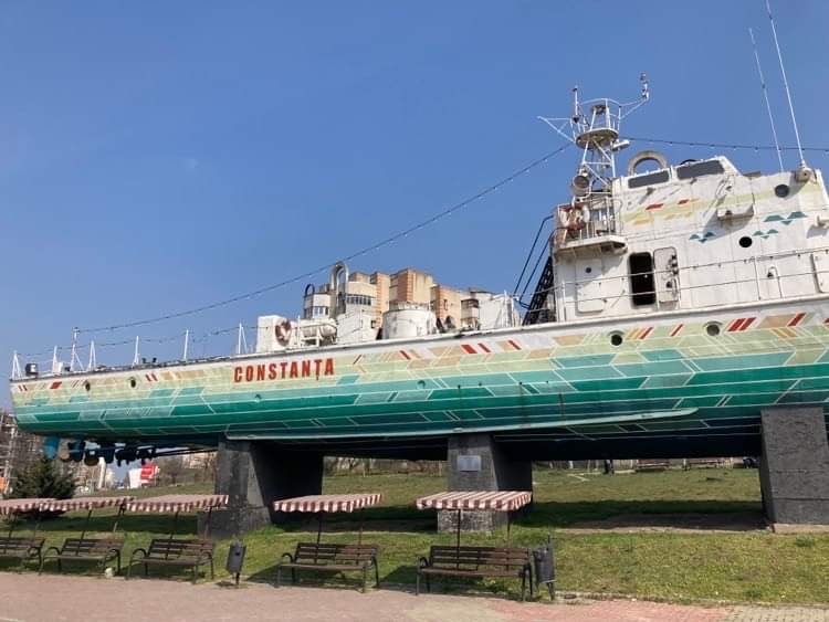 licitatia pentru casarea vaporaselor din constanta va fi reluata dupa disparitia lor nu se stie ce se va pune in loc 67d74f3540ec2