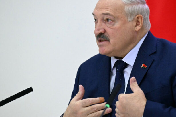 lukasenko si a demis premierul si a remaniat guvernul asa cum am promis o noua generatie va conduce tara 67cef252238f9