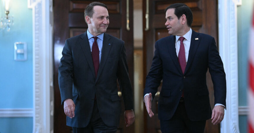 Marco Rubio, către ministrul polonez de Externe: „Să ziceți mersi că, fără Starlink în Ucraina, rușii ar fi fost acum la granița cu Polonia” 1 marco rubio catre ministrul polonez de externe sa ziceti mersi ca fara starlink in ucraina rusii erau acum la granita cu polonia 67ceb9a324038