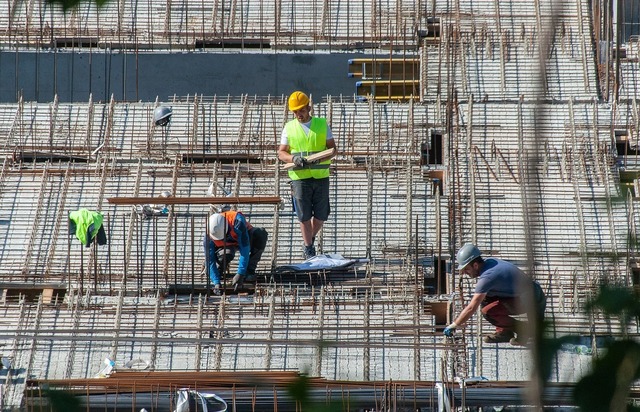 marea britanie pregateste investitii masive pentru combaterea crizei de forta de munca din constructii 67e128dcd2521