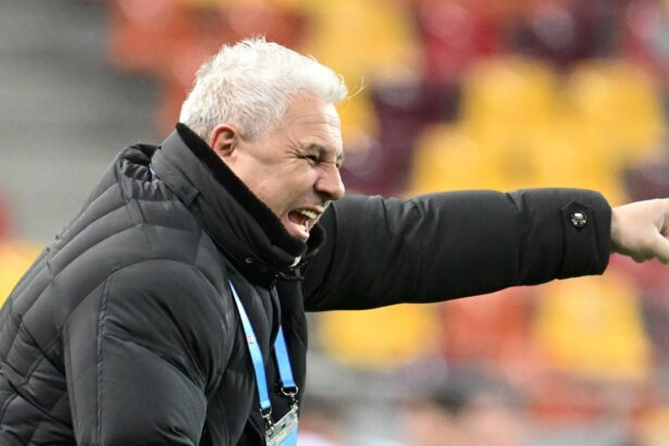 marius sumudica a explicat fara menajamente scandalul de la finalul meciului rapid craiova petrila plange si da pumni in vestiar cu tot respectul pentru kovacs 67e86af147c07