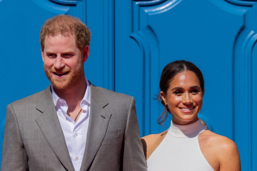meghan markle a publlicat prima imagine cu fiica ei lilibet in varsta de 3 ani cum a surprins o pe micuta impreuna cu printul harry 67cd5987db272