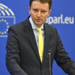 muresan ii raspunde lui roberto fico care a cerut comisiei europene sa reactioneze la excluderea din alegeri a lui calin georgescu 67d1cf4c662ed